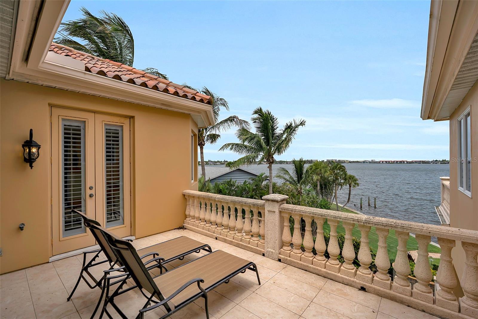 A4695466 Property Photo