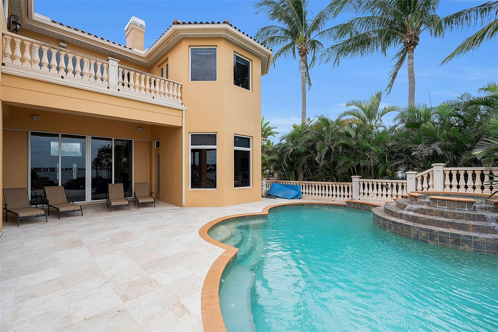 A4695466 Property Photo