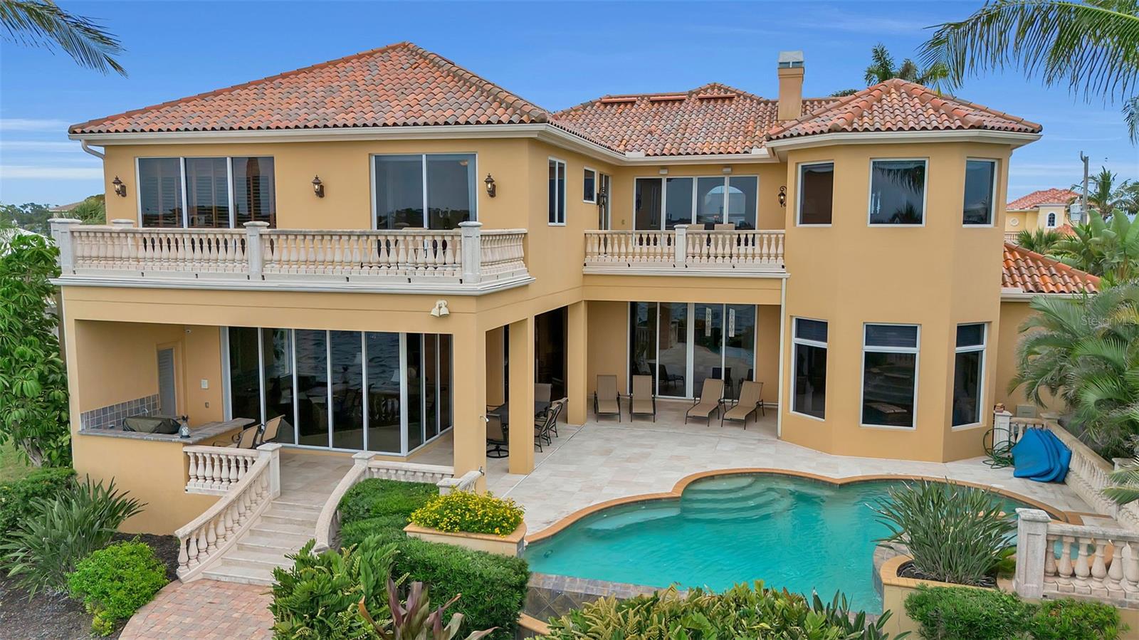 A4695466 Property Photo