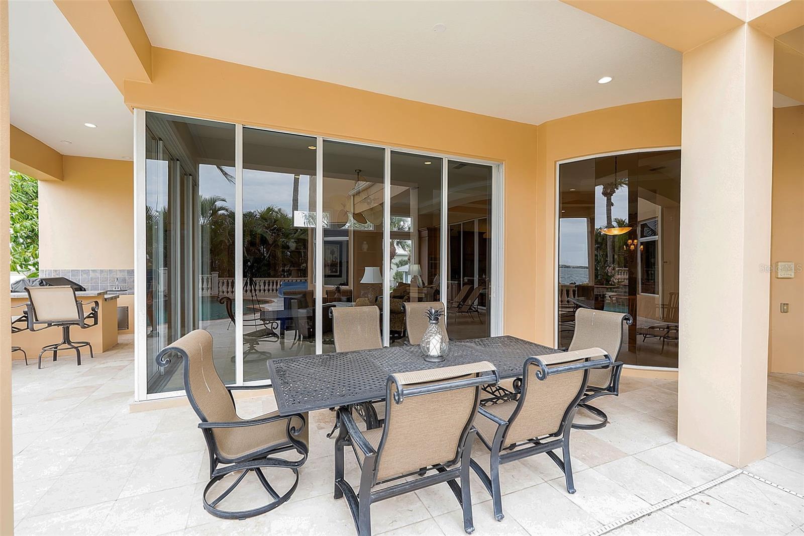 A4695466 Property Photo
