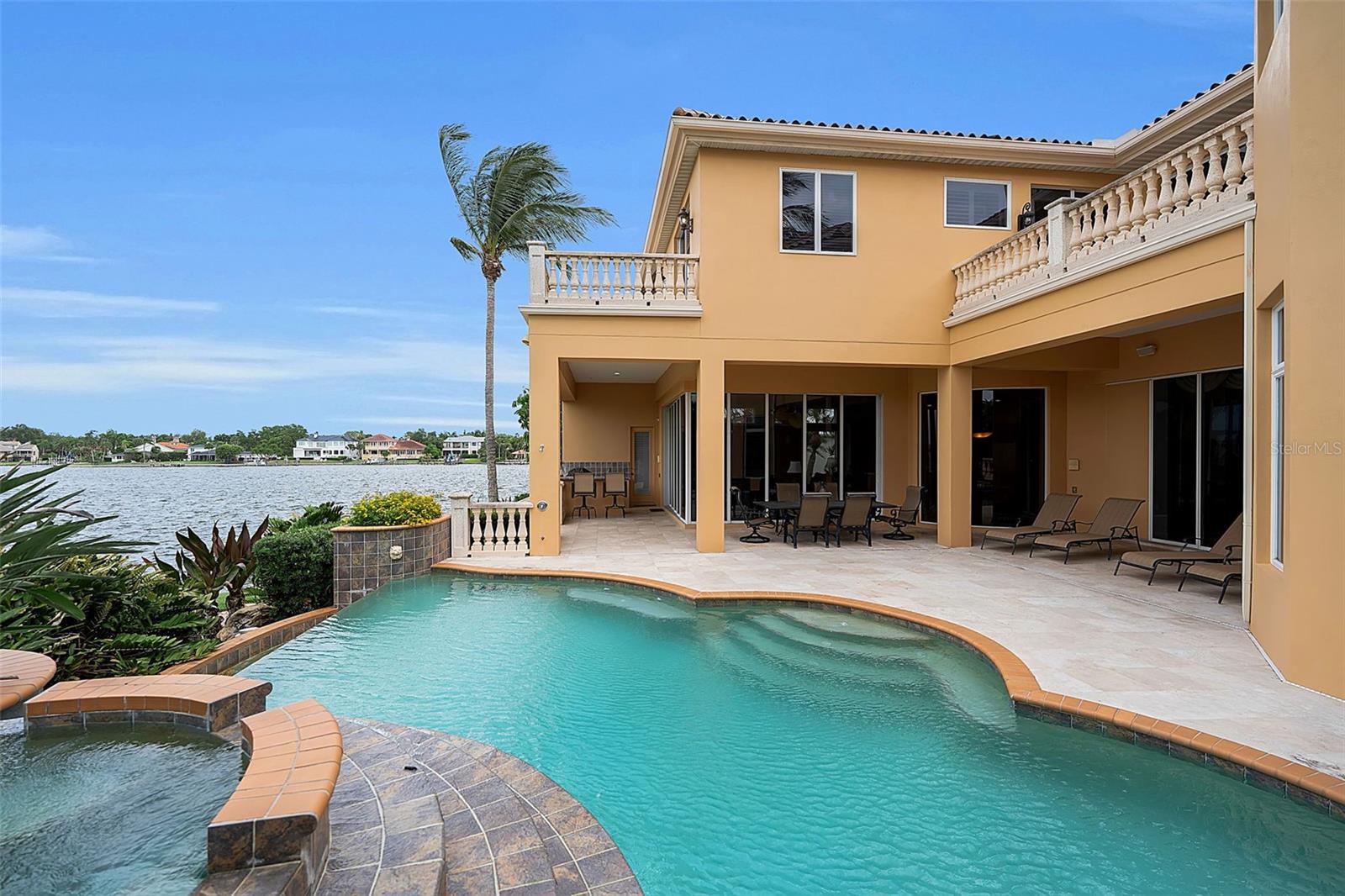A4695466 Property Photo