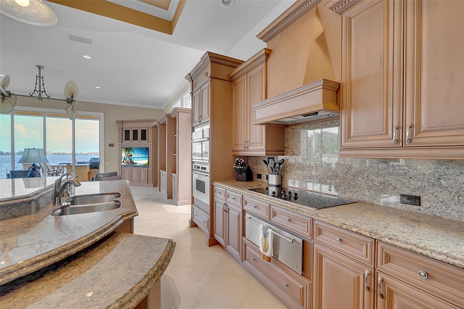 A4695466 Property Photo