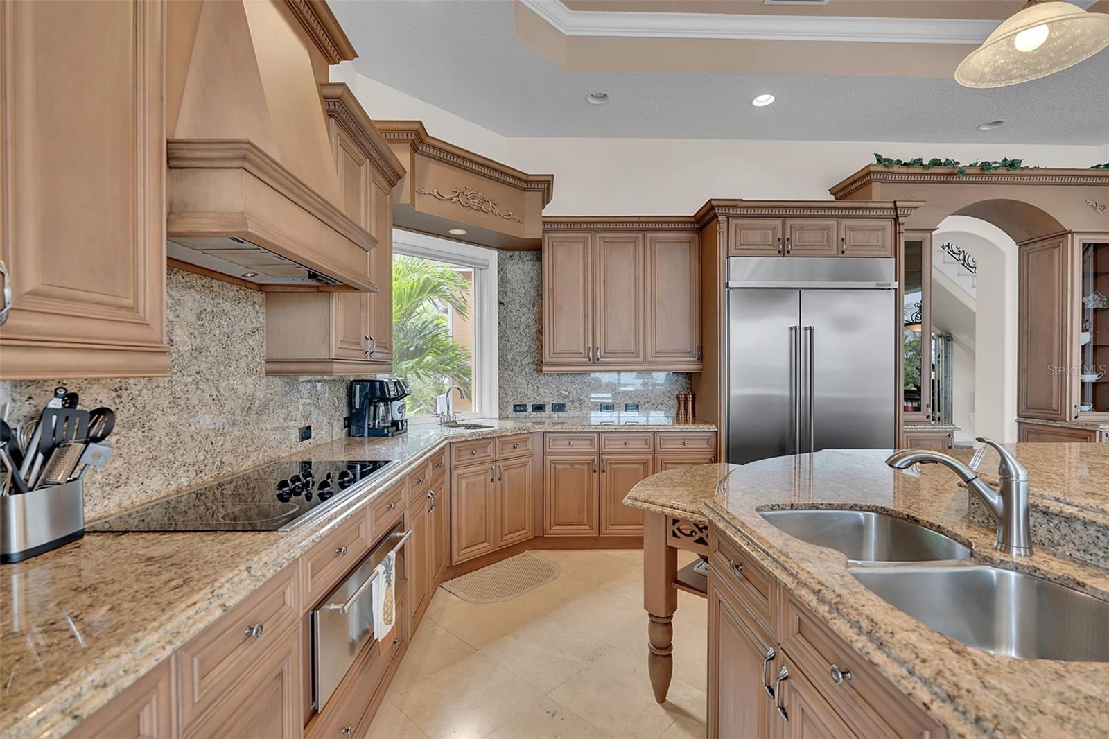 A4695466 Property Photo