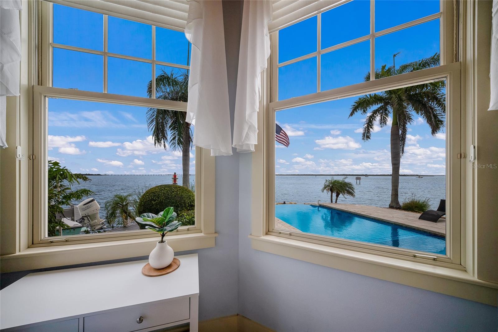 A4695861 Property Photo