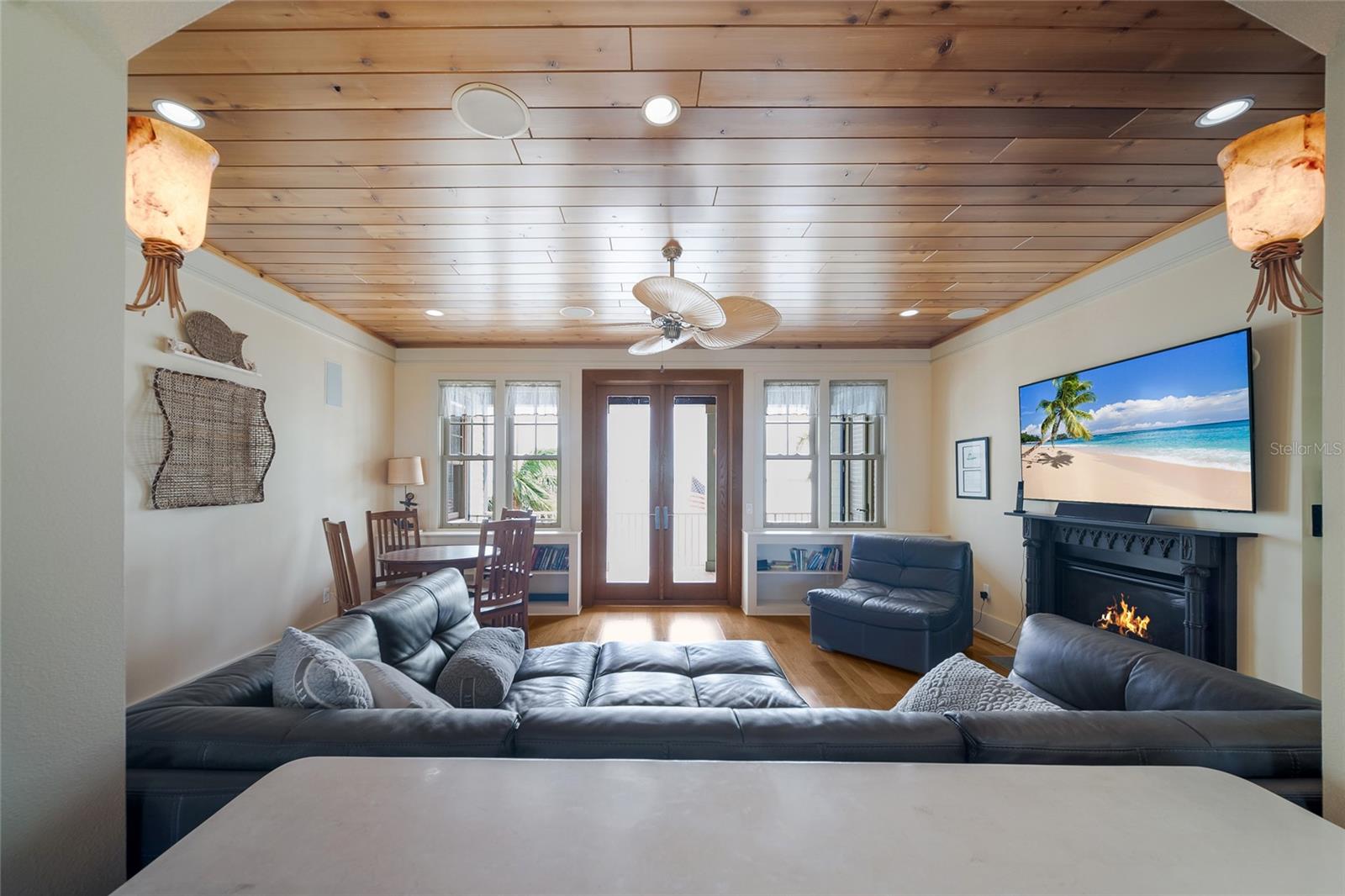A4695861 Property Photo