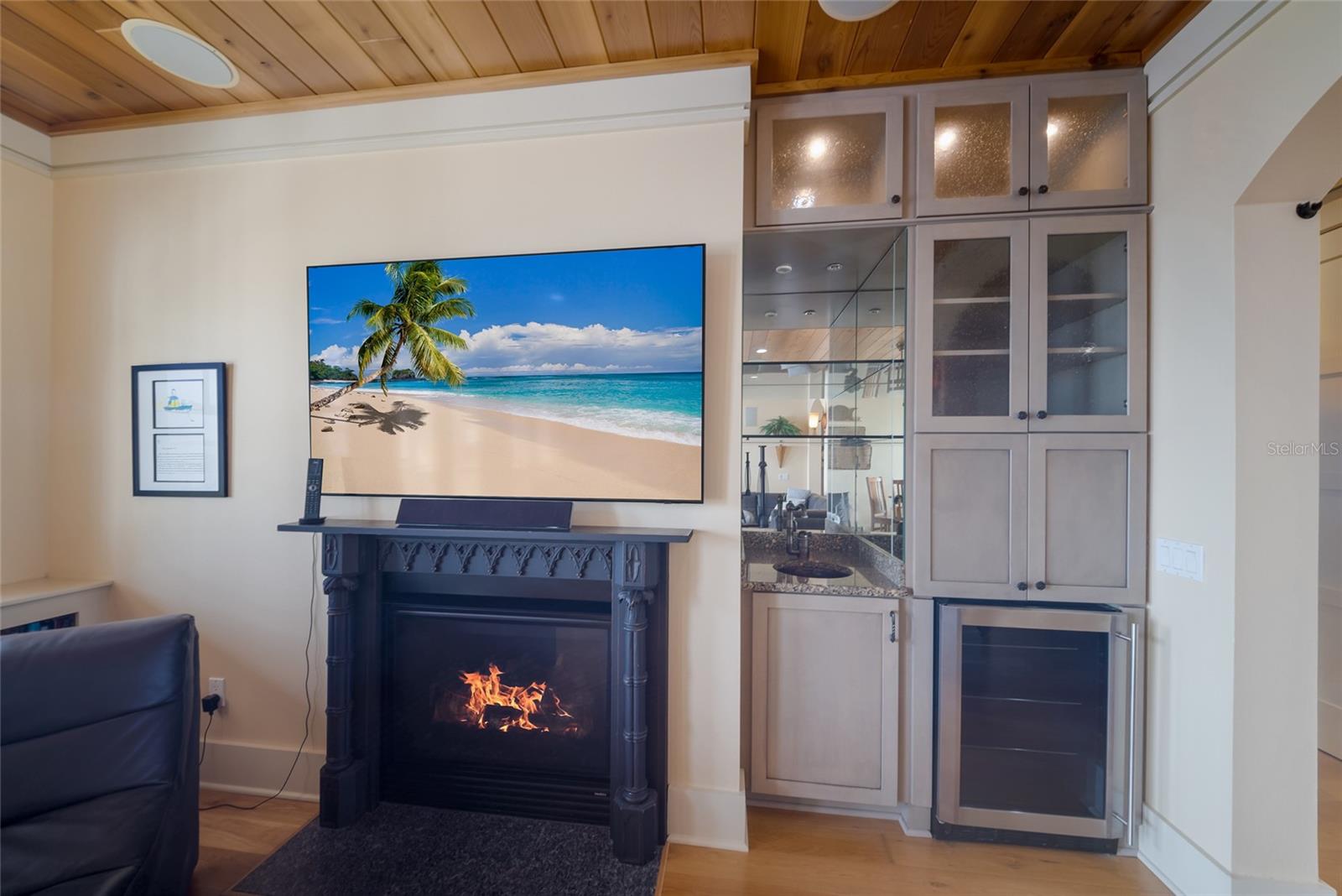 A4695861 Property Photo