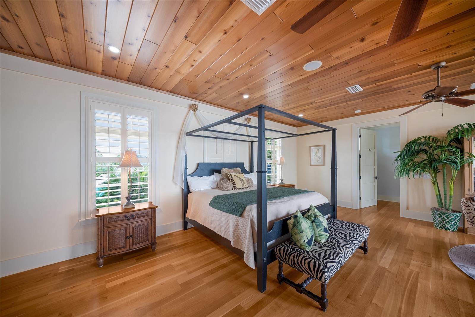 A4695861 Property Photo