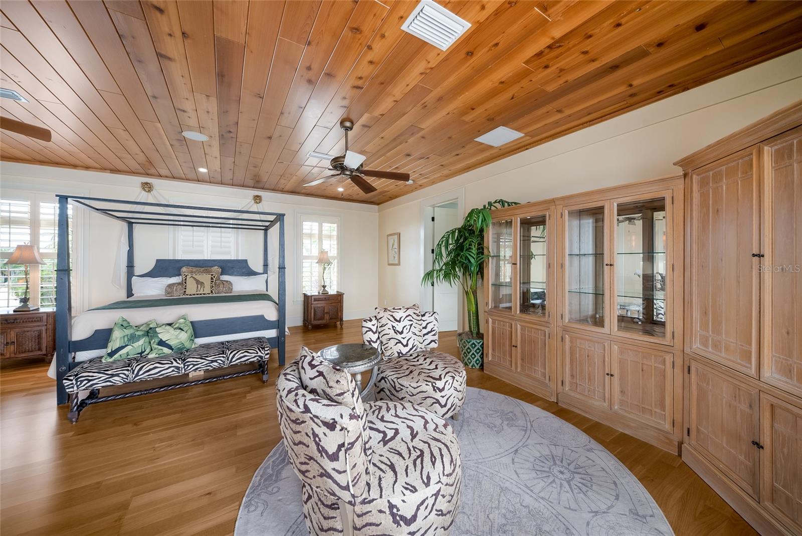 A4695861 Property Photo