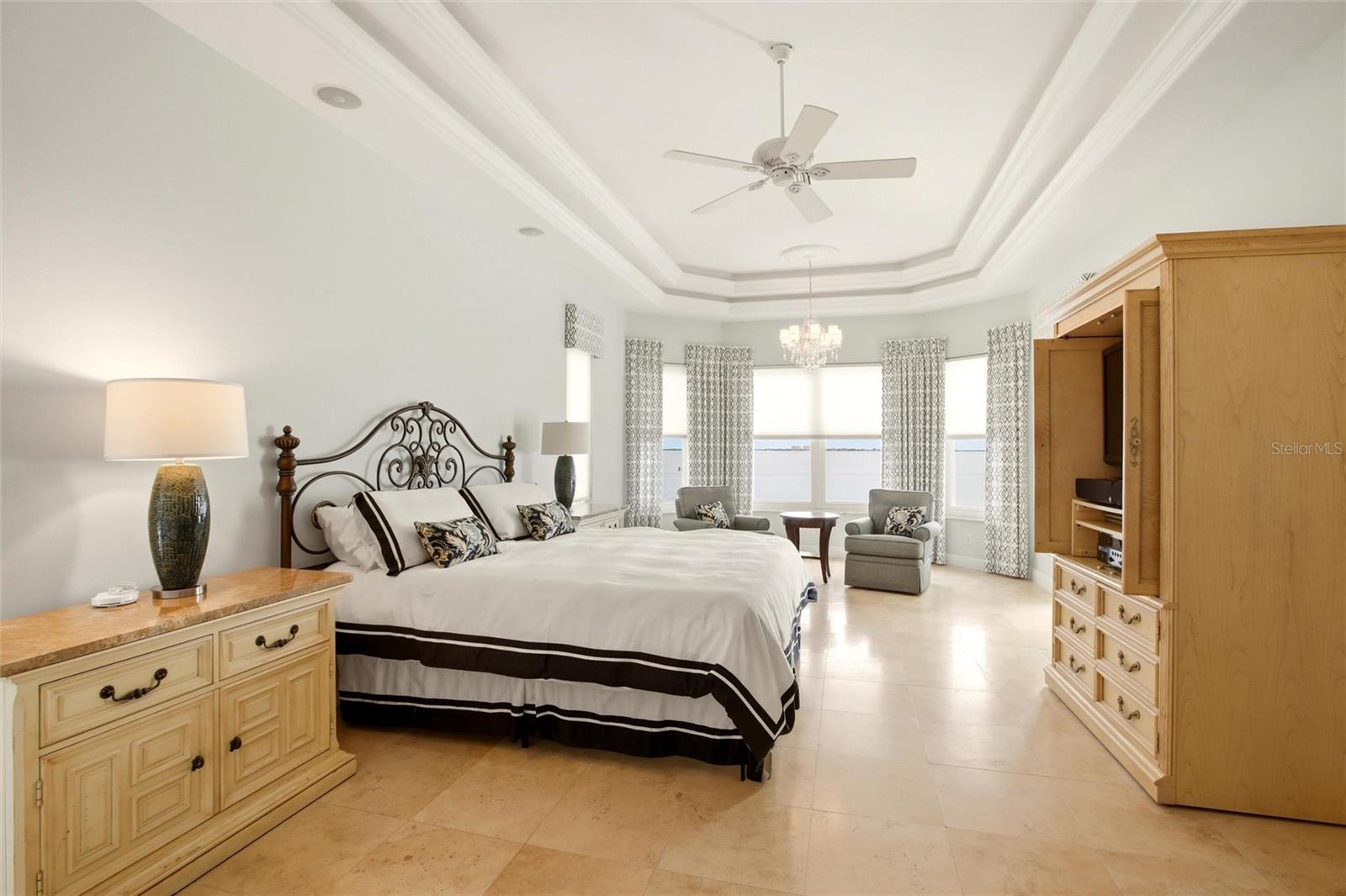 A4695898 Property Photo