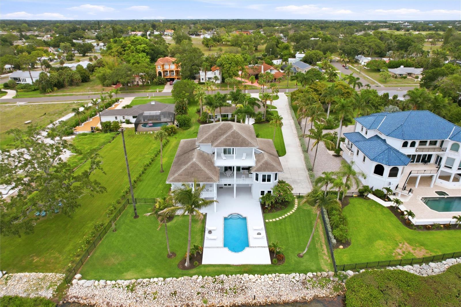 A4695898 Property Photo
