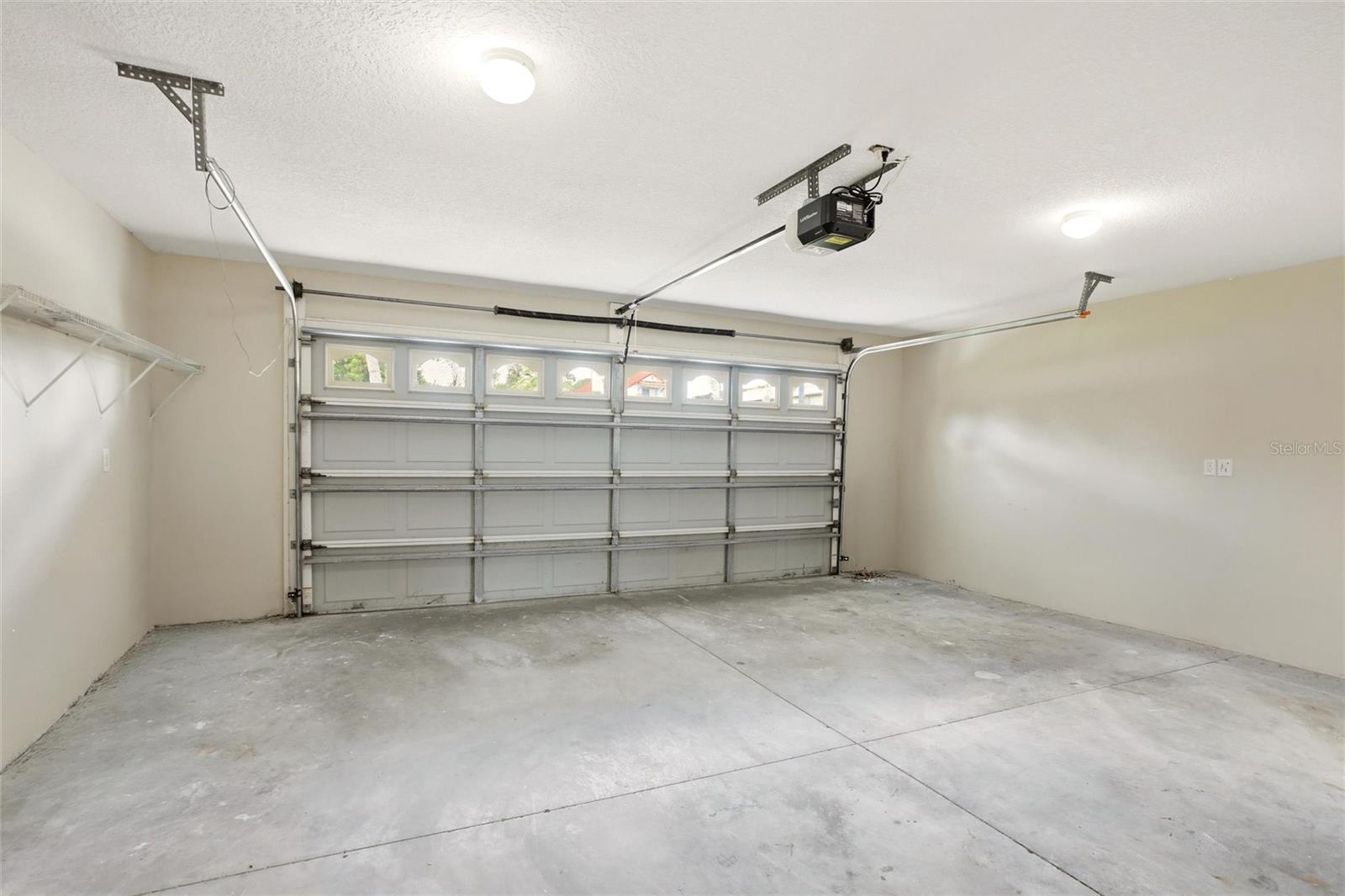A4695898 Property Photo