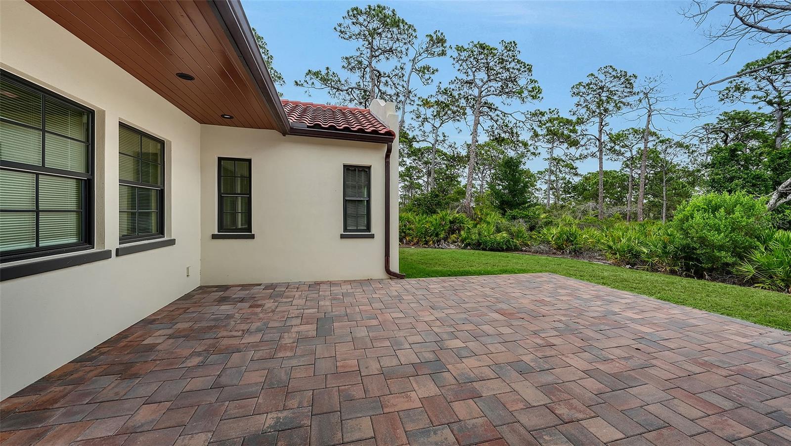 A4695959 Property Photo