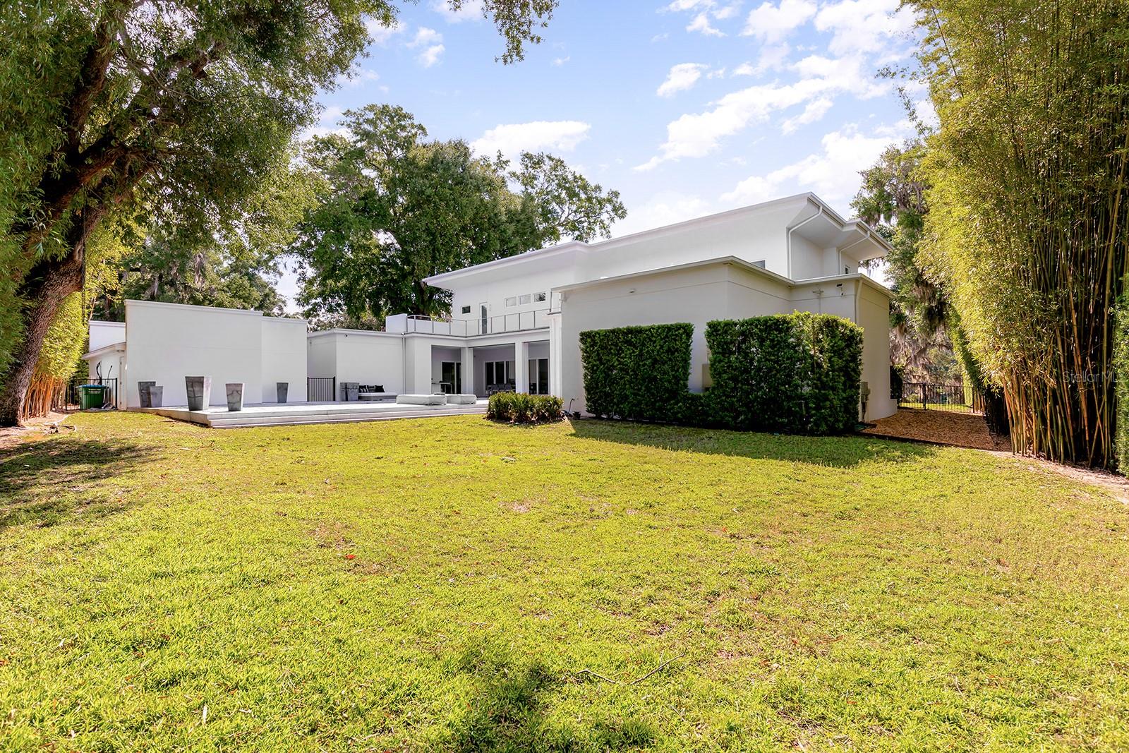 O6414890 Property Photo