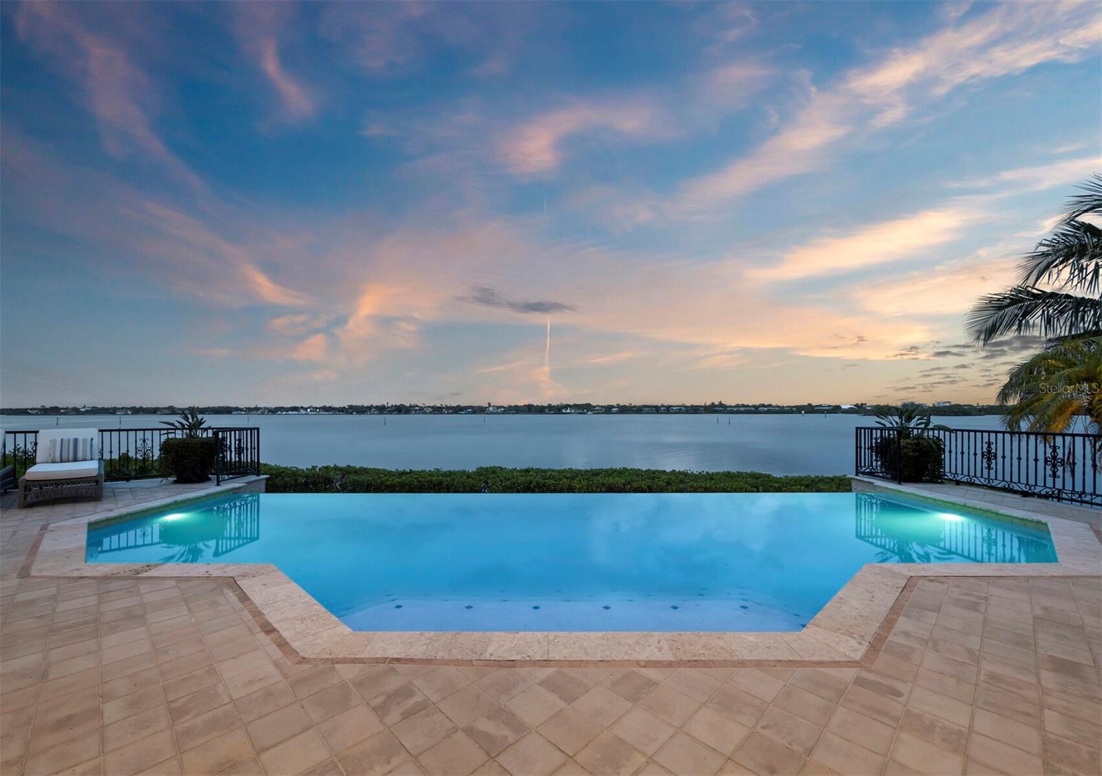 A4696603 Property Photo