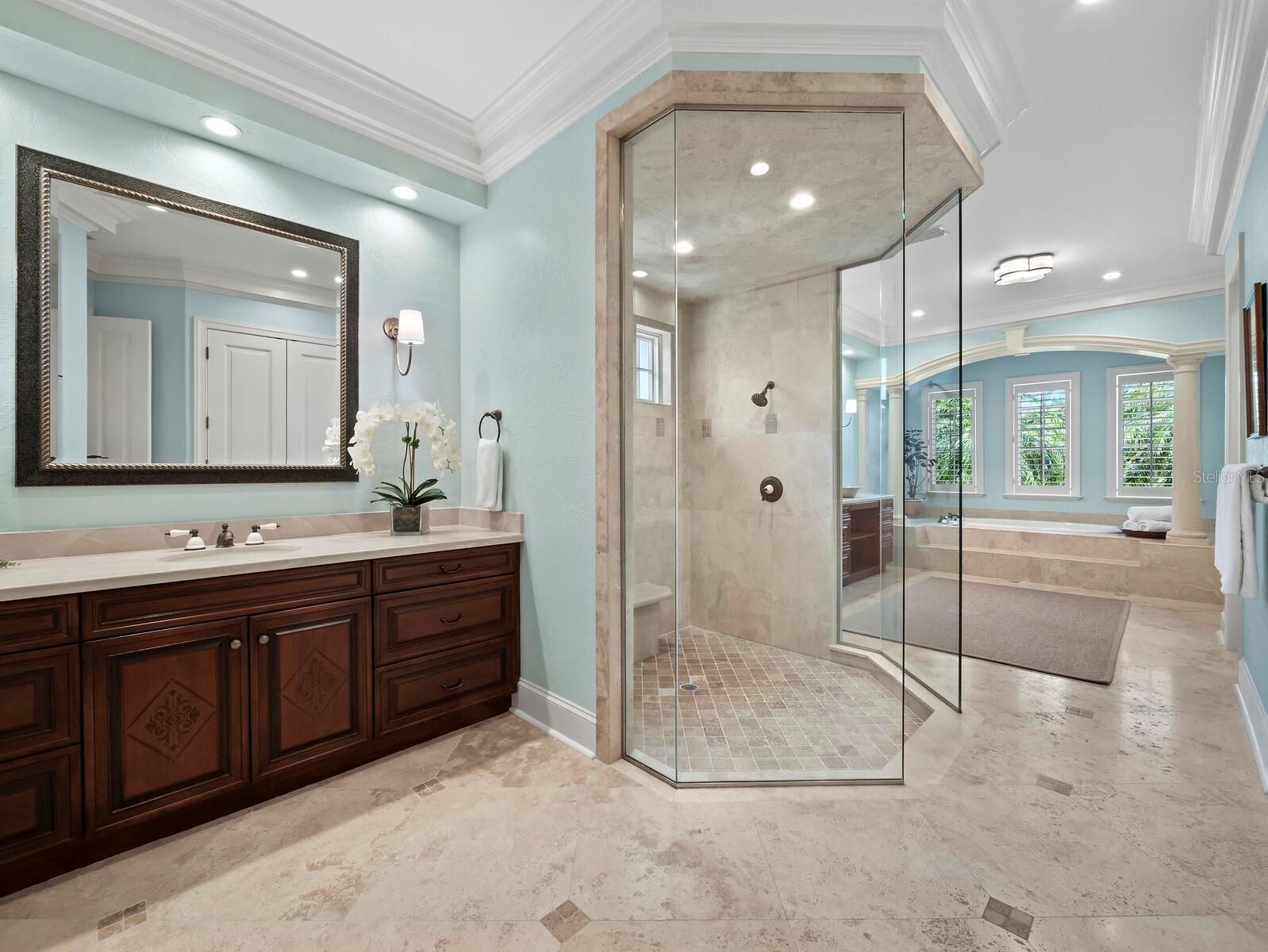 A4696603 Property Photo