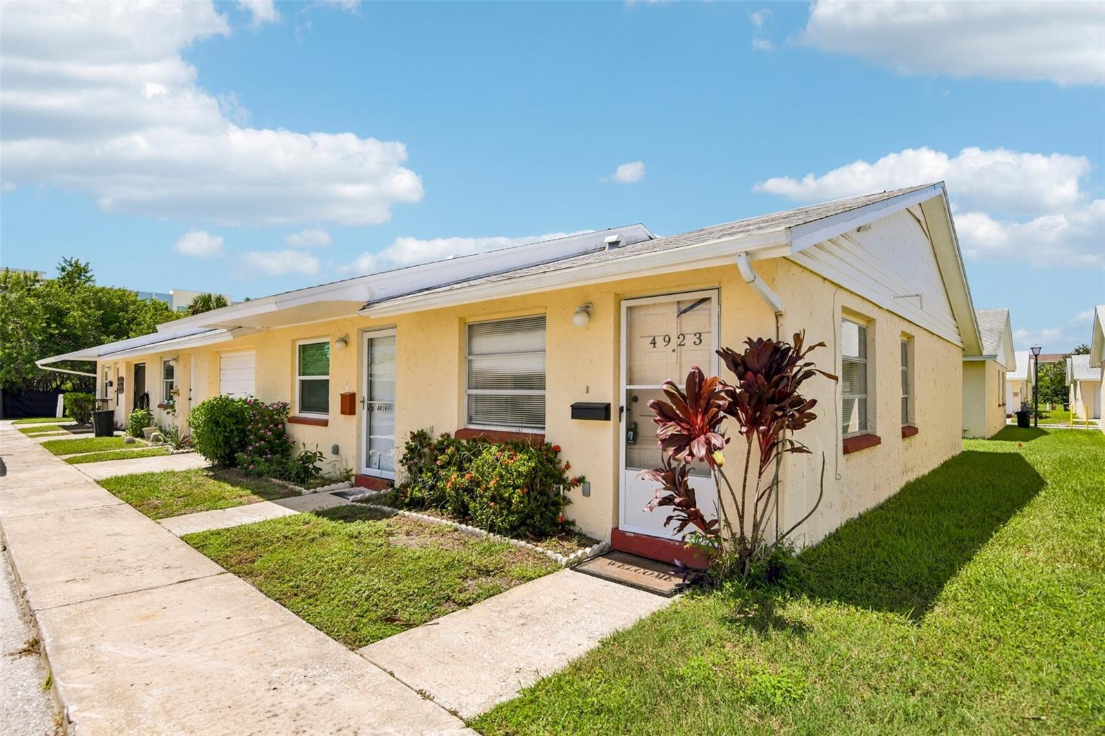 MLS# TB8518167 Property Photo