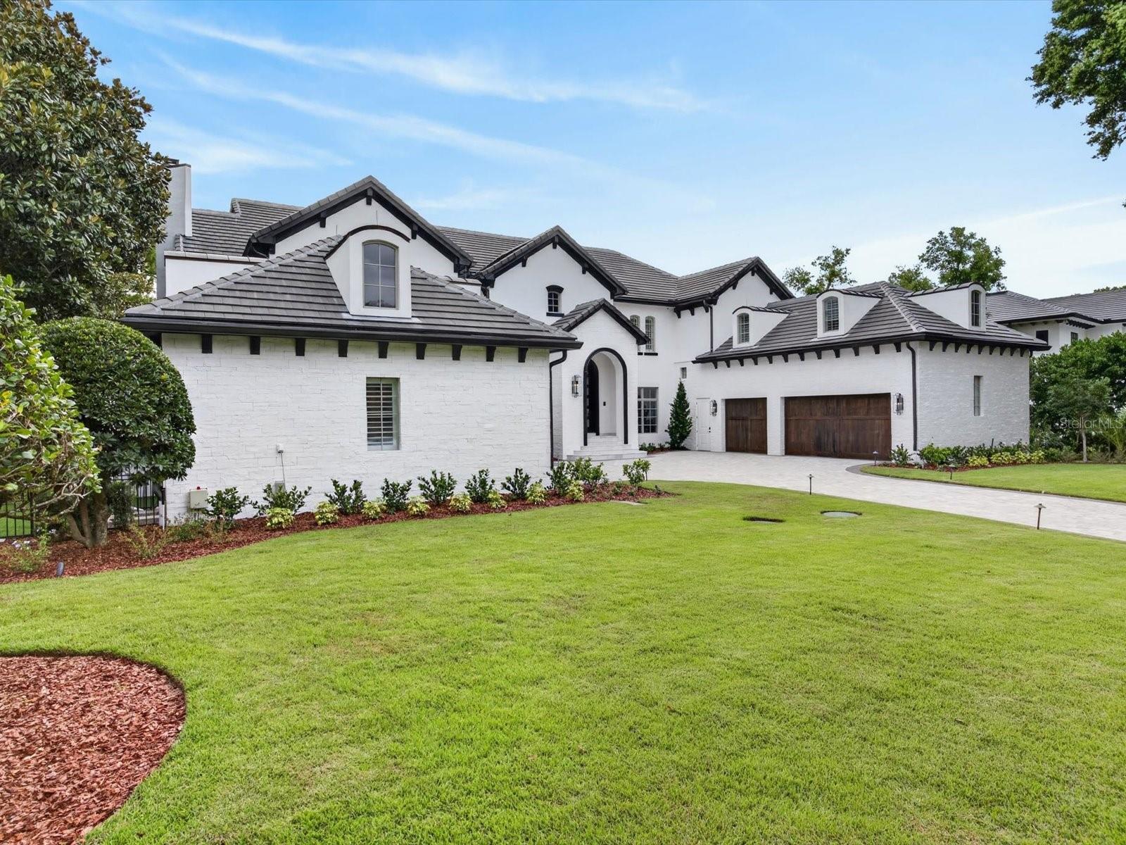 O6416194 Property Photo
