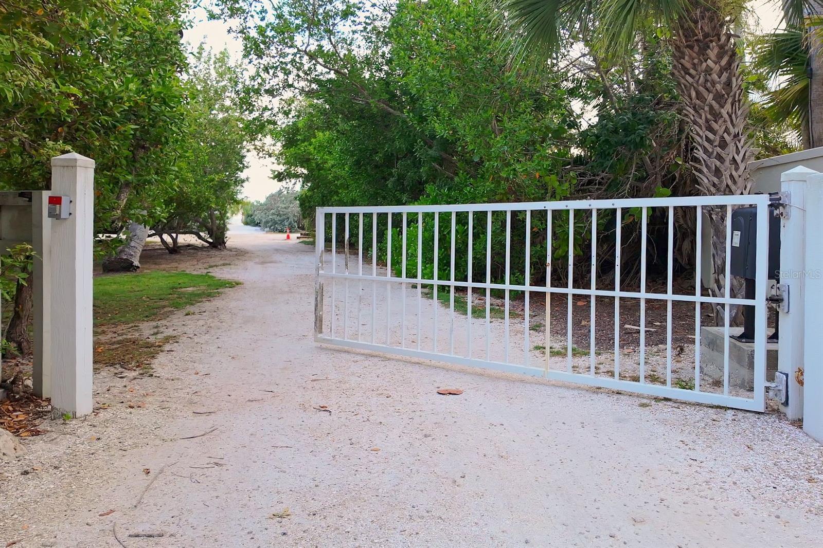 A4696910 Property Photo