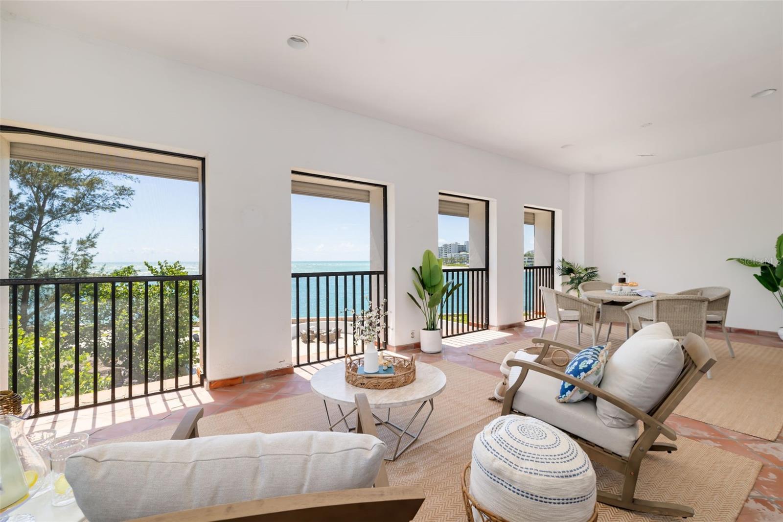 A4696910 Property Photo