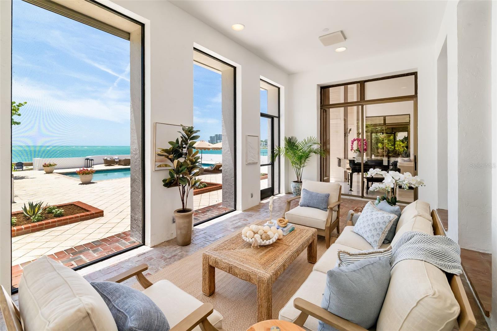 A4696910 Property Photo