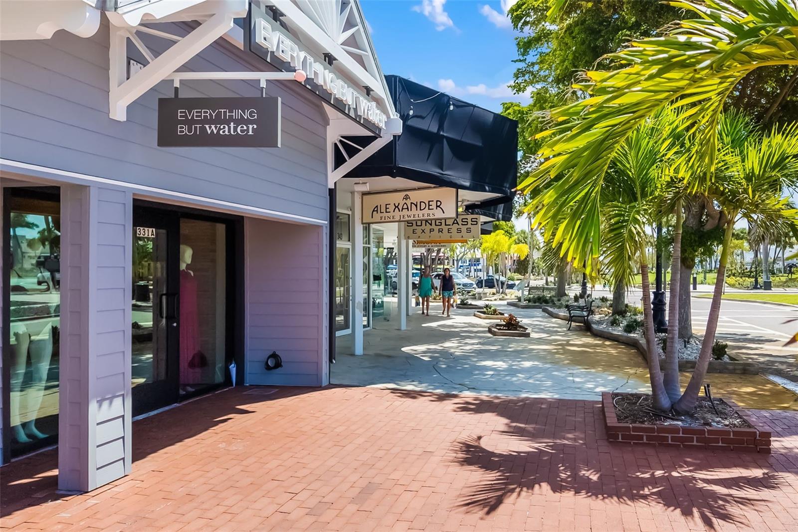 A4696910 Property Photo