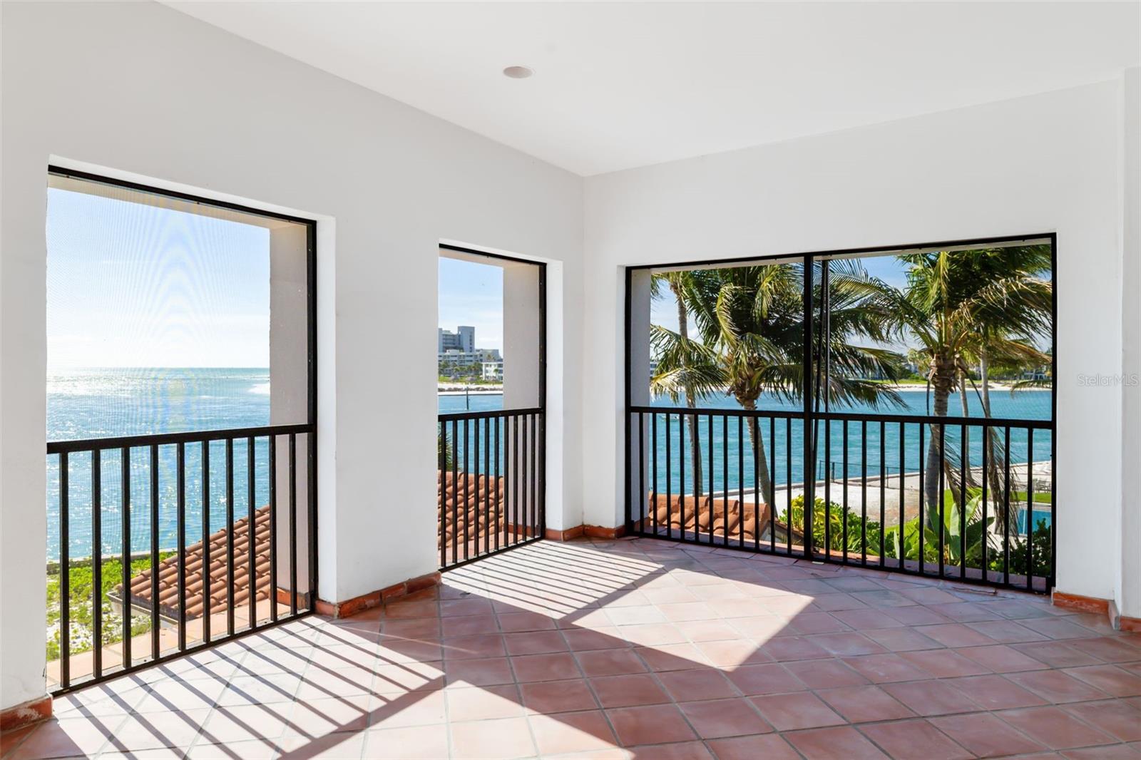 A4696910 Property Photo