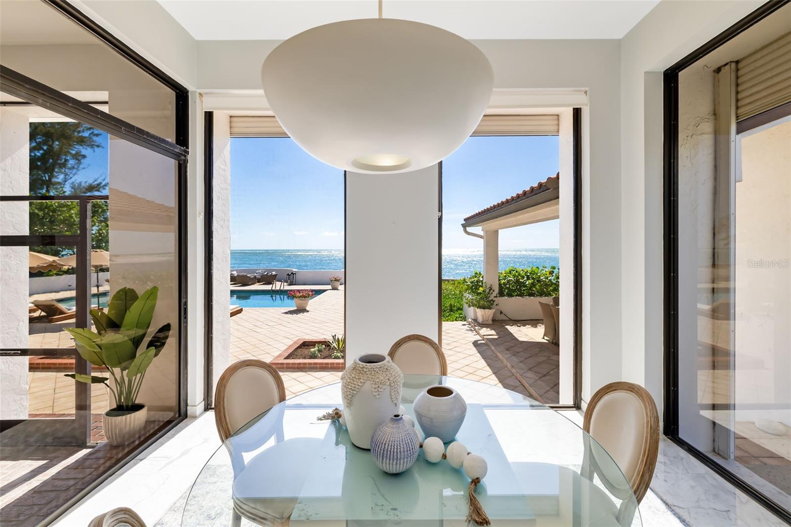 A4696910 Property Photo