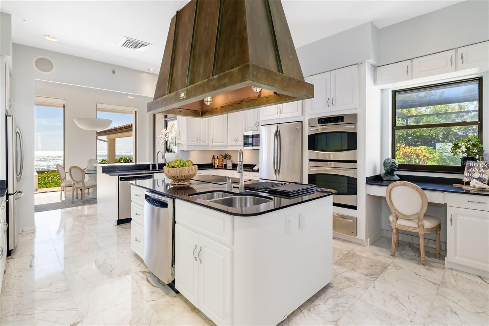 A4696910 Property Photo