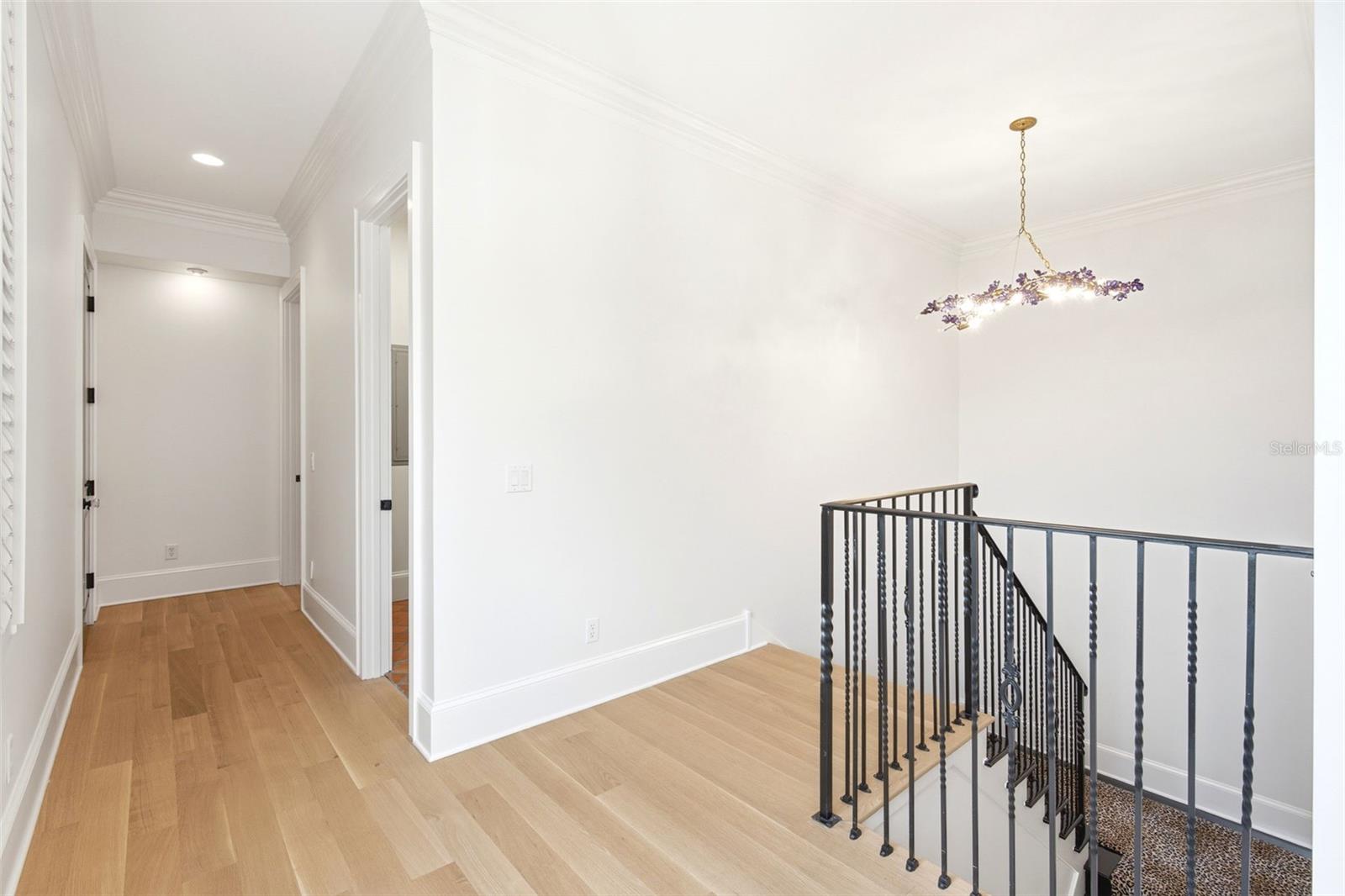 O6416342 Property Photo