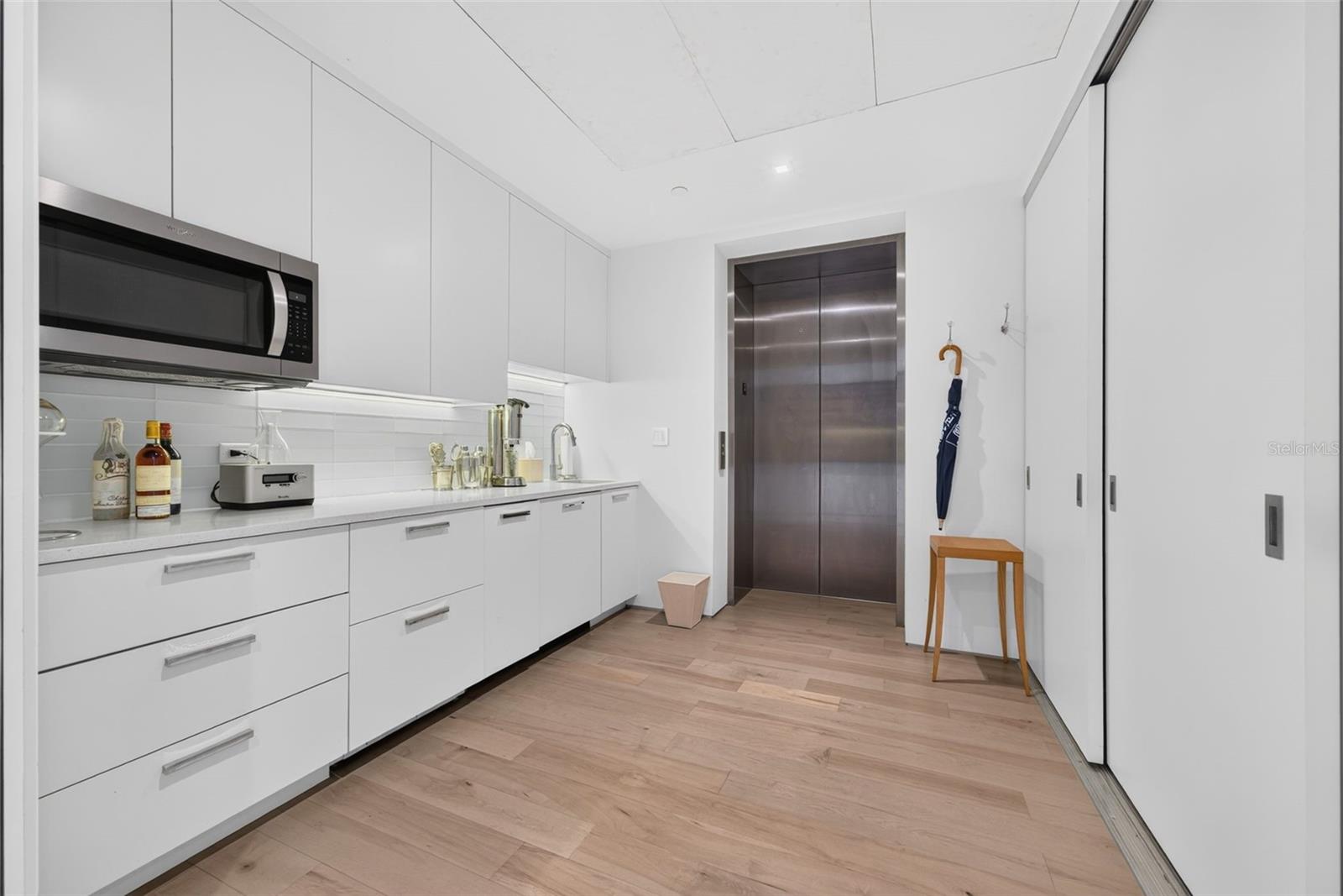 A4696967 Property Photo