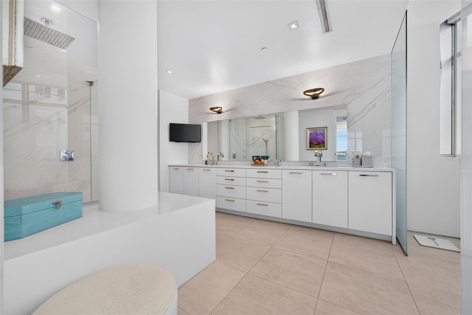 A4696967 Property Photo