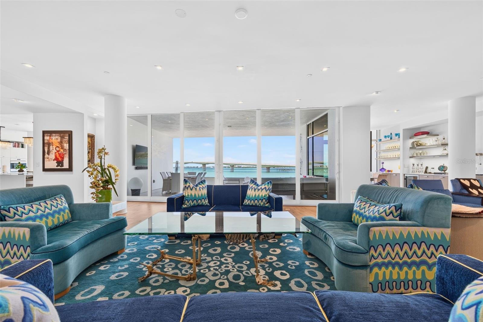 A4696967 Property Photo
