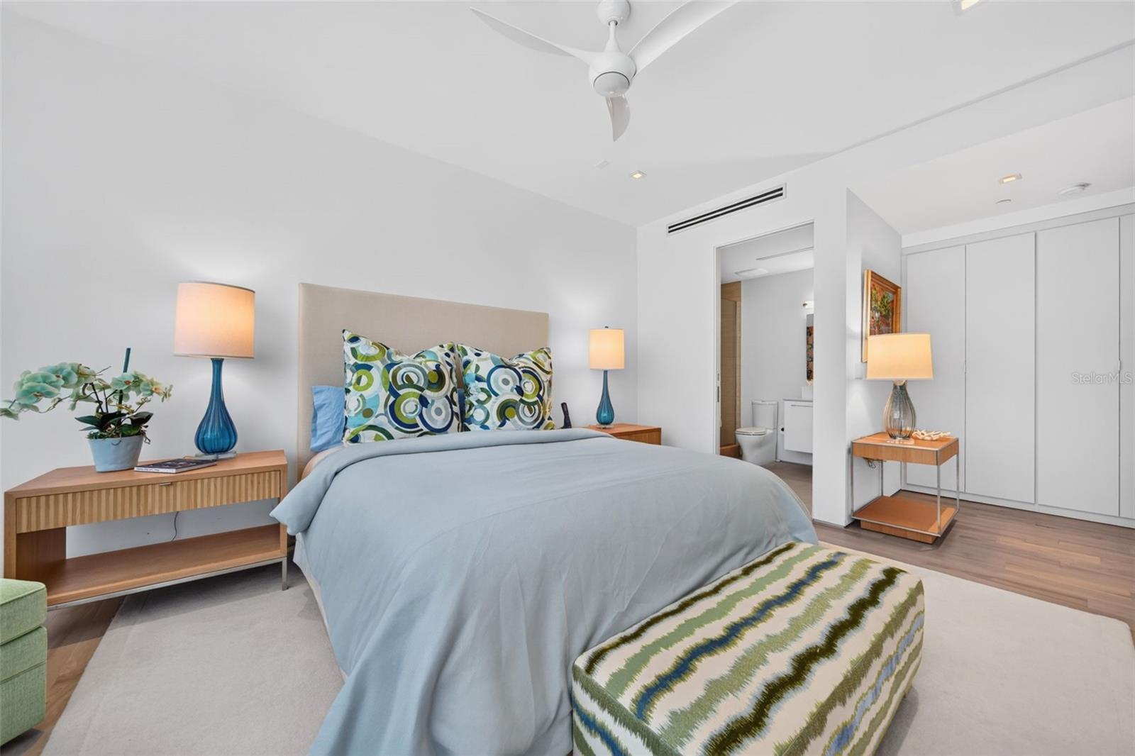 A4696967 Property Photo
