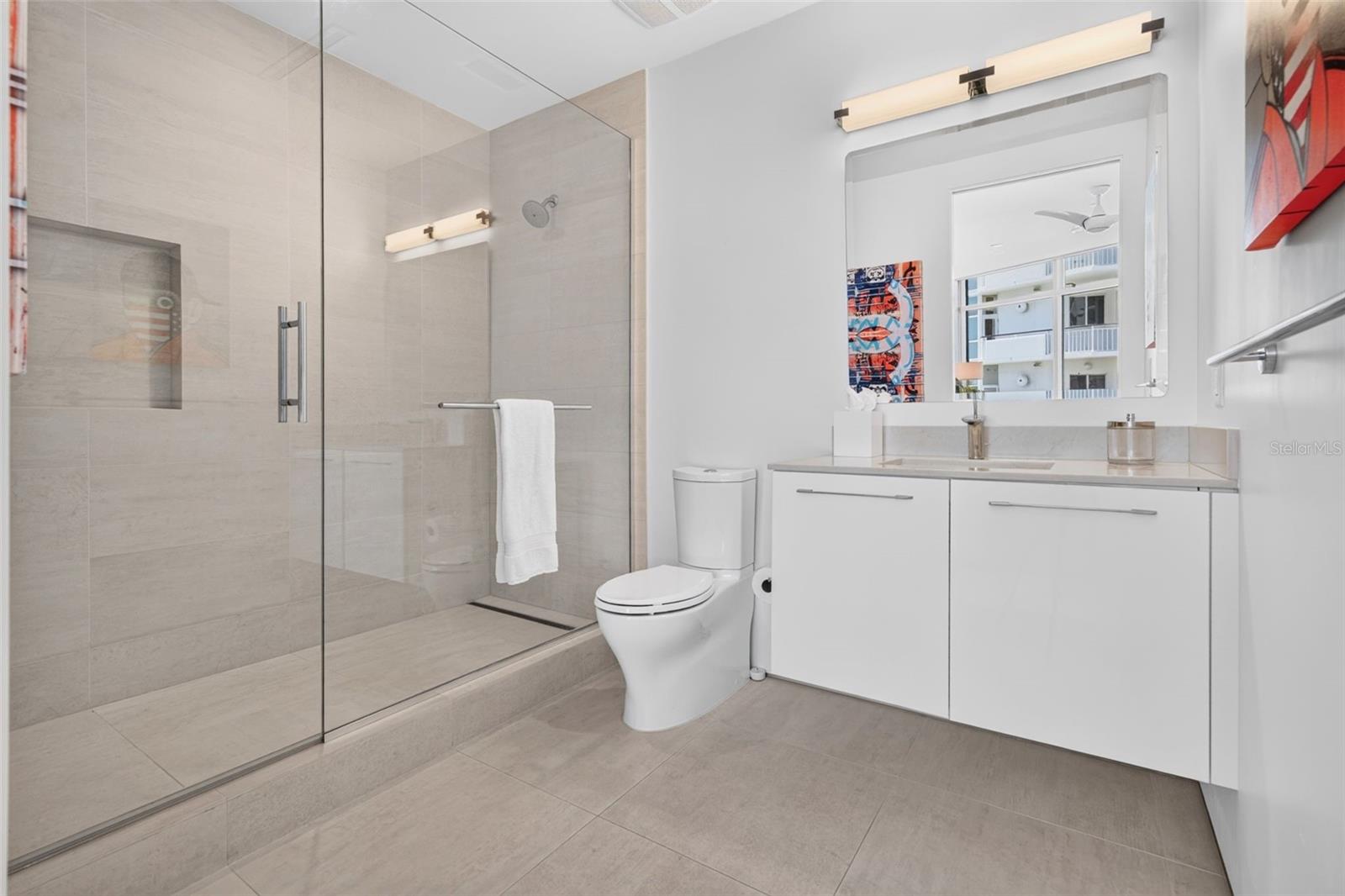 A4696967 Property Photo