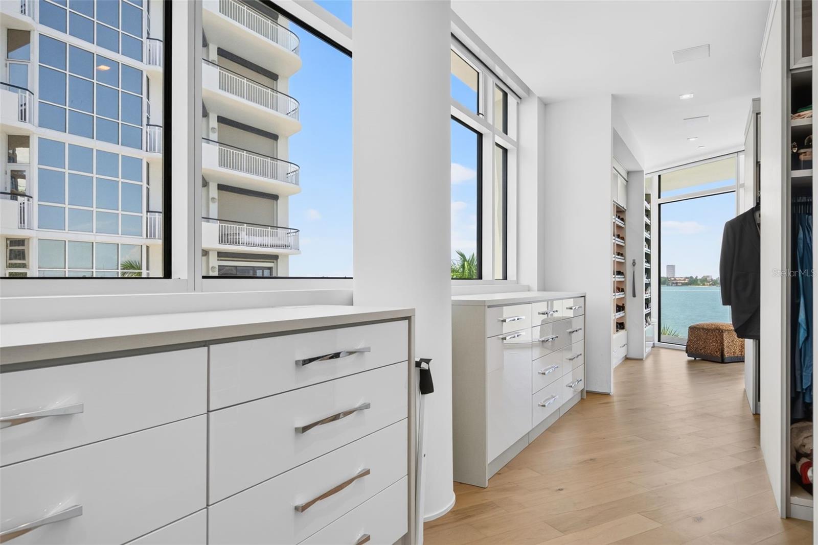 A4696967 Property Photo