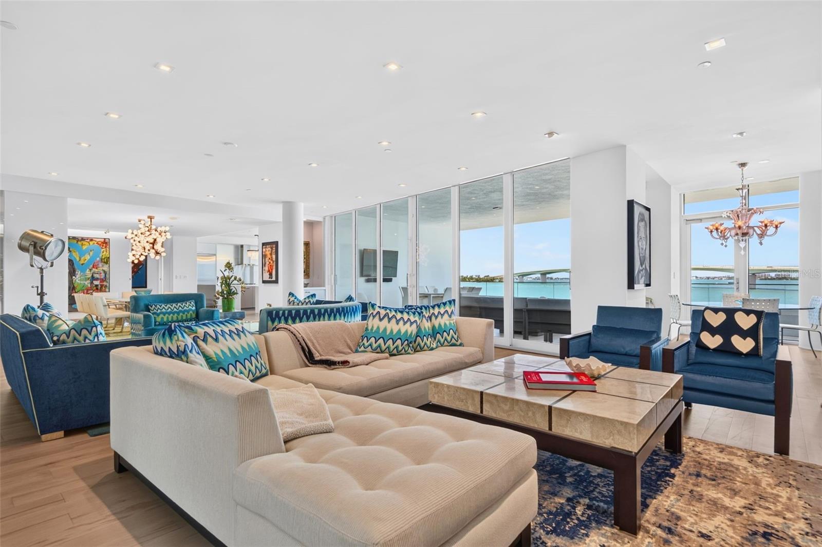 A4696967 Property Photo