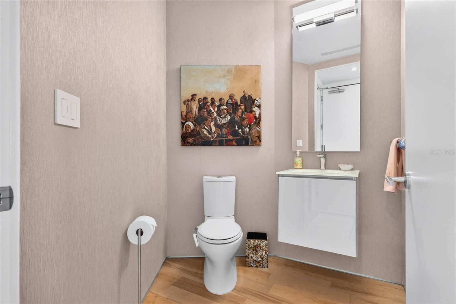 A4696967 Property Photo