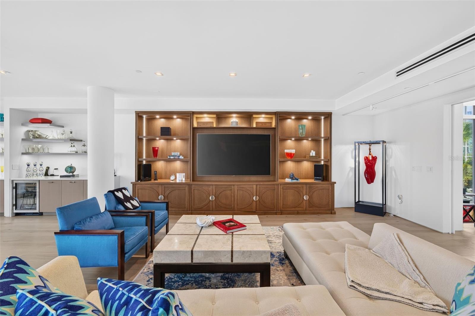 A4696967 Property Photo
