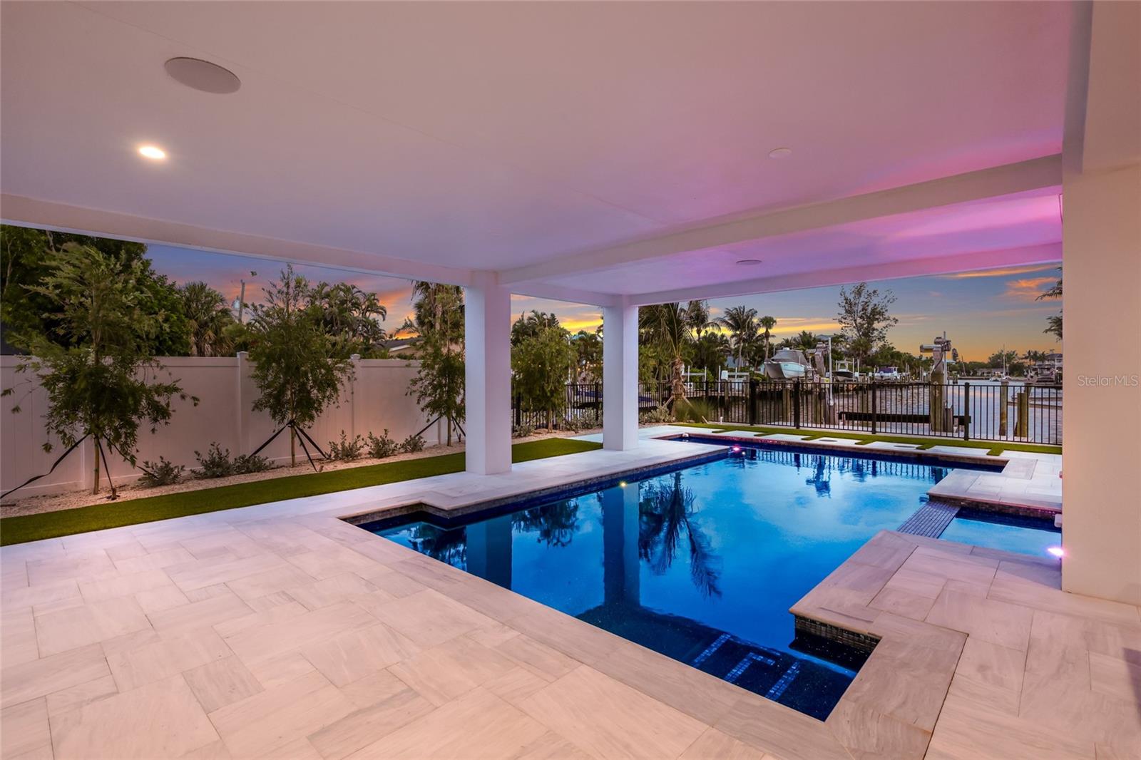 A4697213 Property Photo