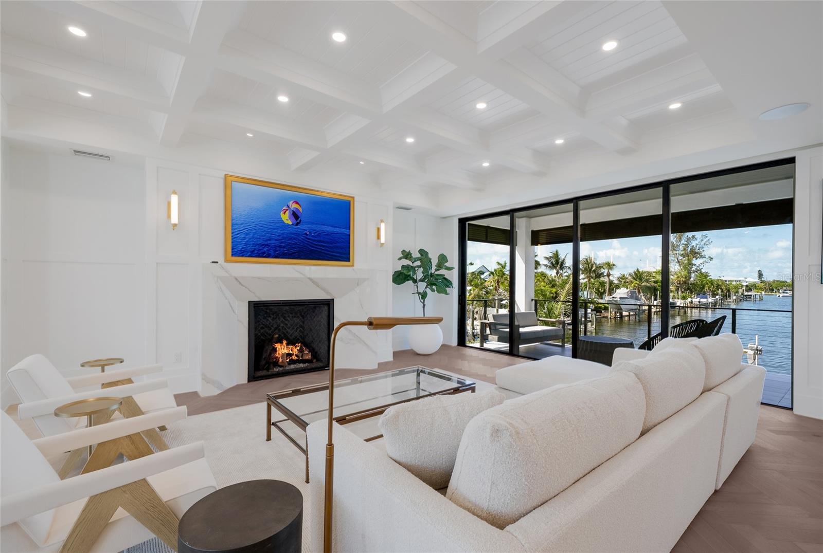A4697213 Property Photo