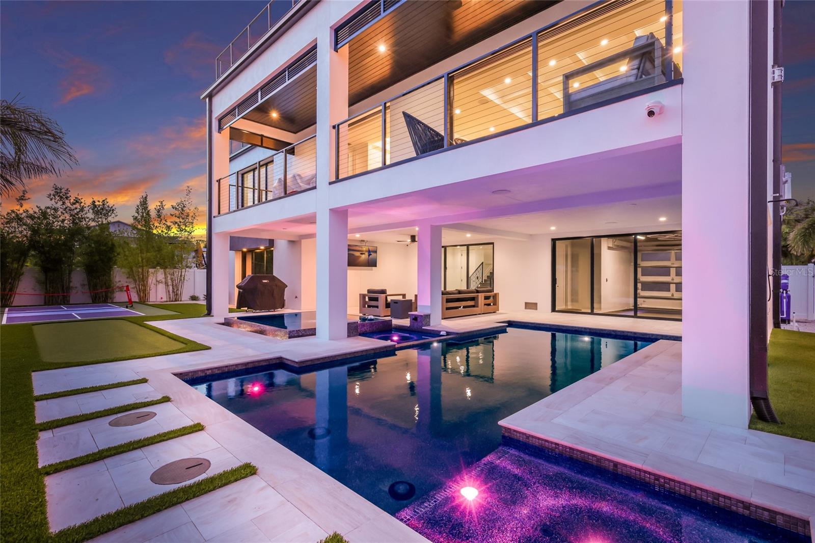 A4697213 Property Photo