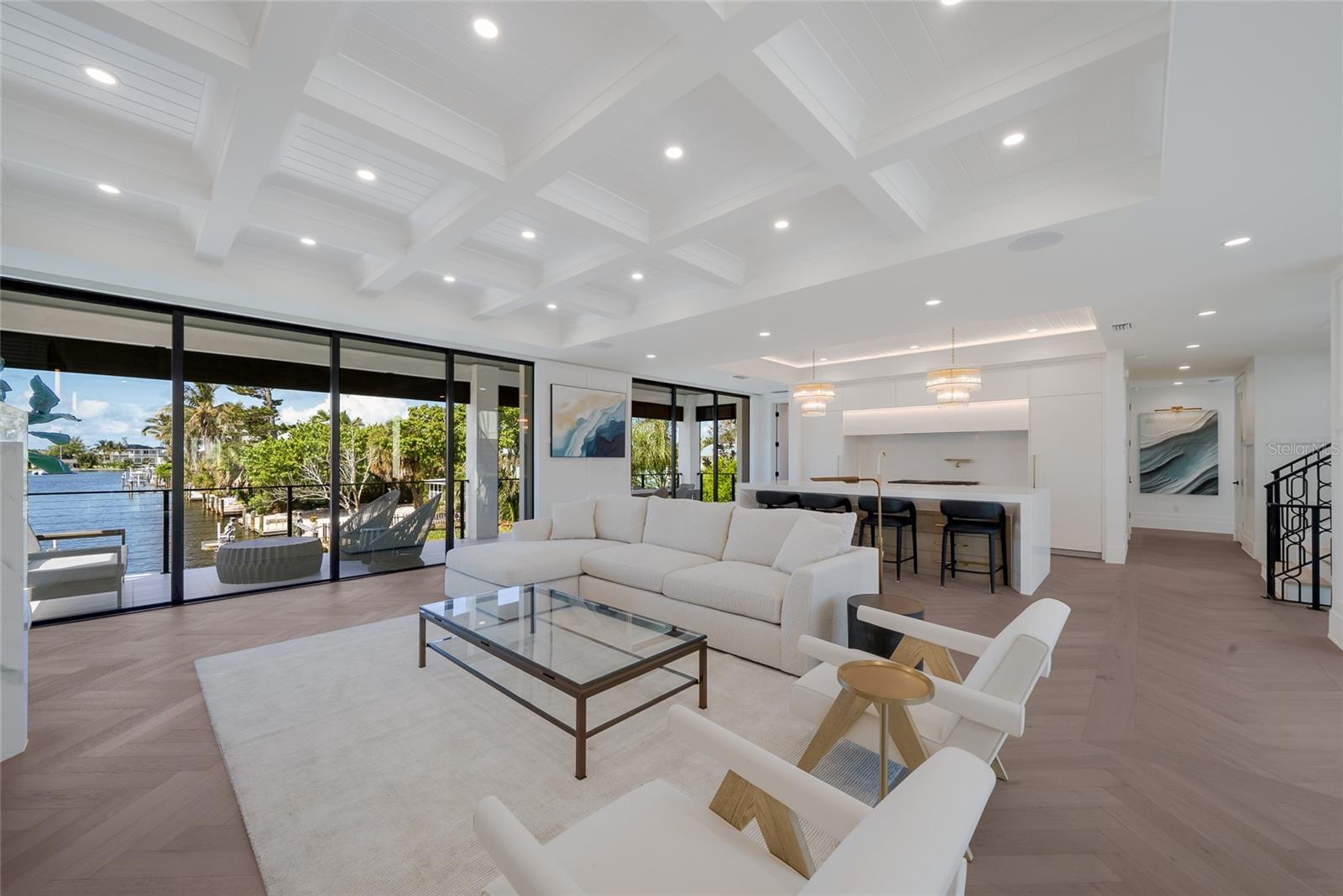A4697213 Property Photo