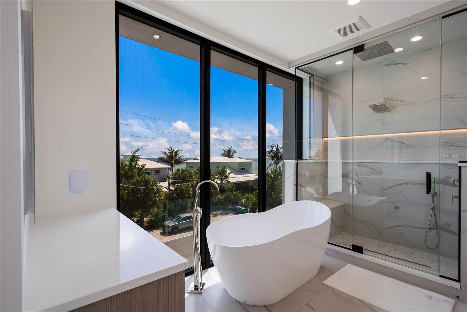 A4697213 Property Photo