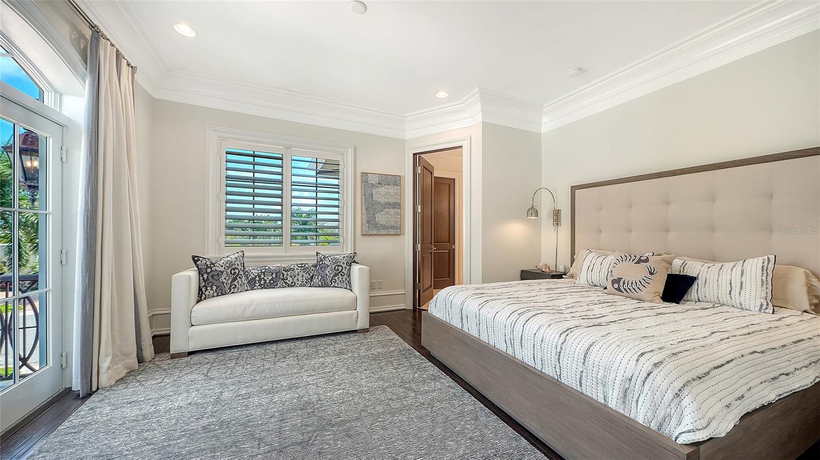 A4697230 Property Photo