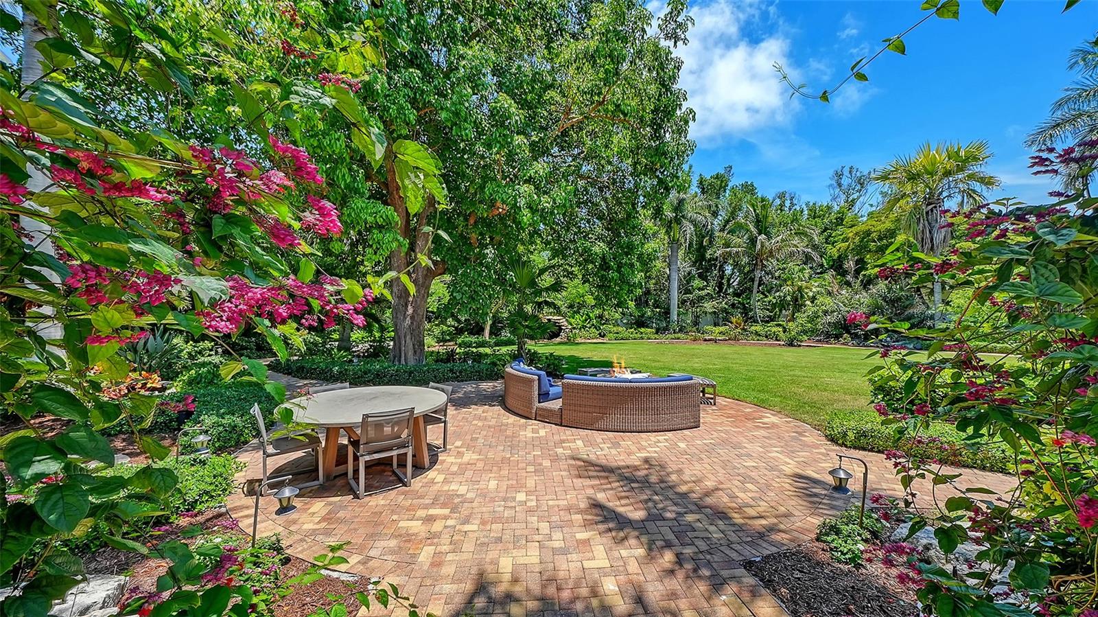 A4697230 Property Photo