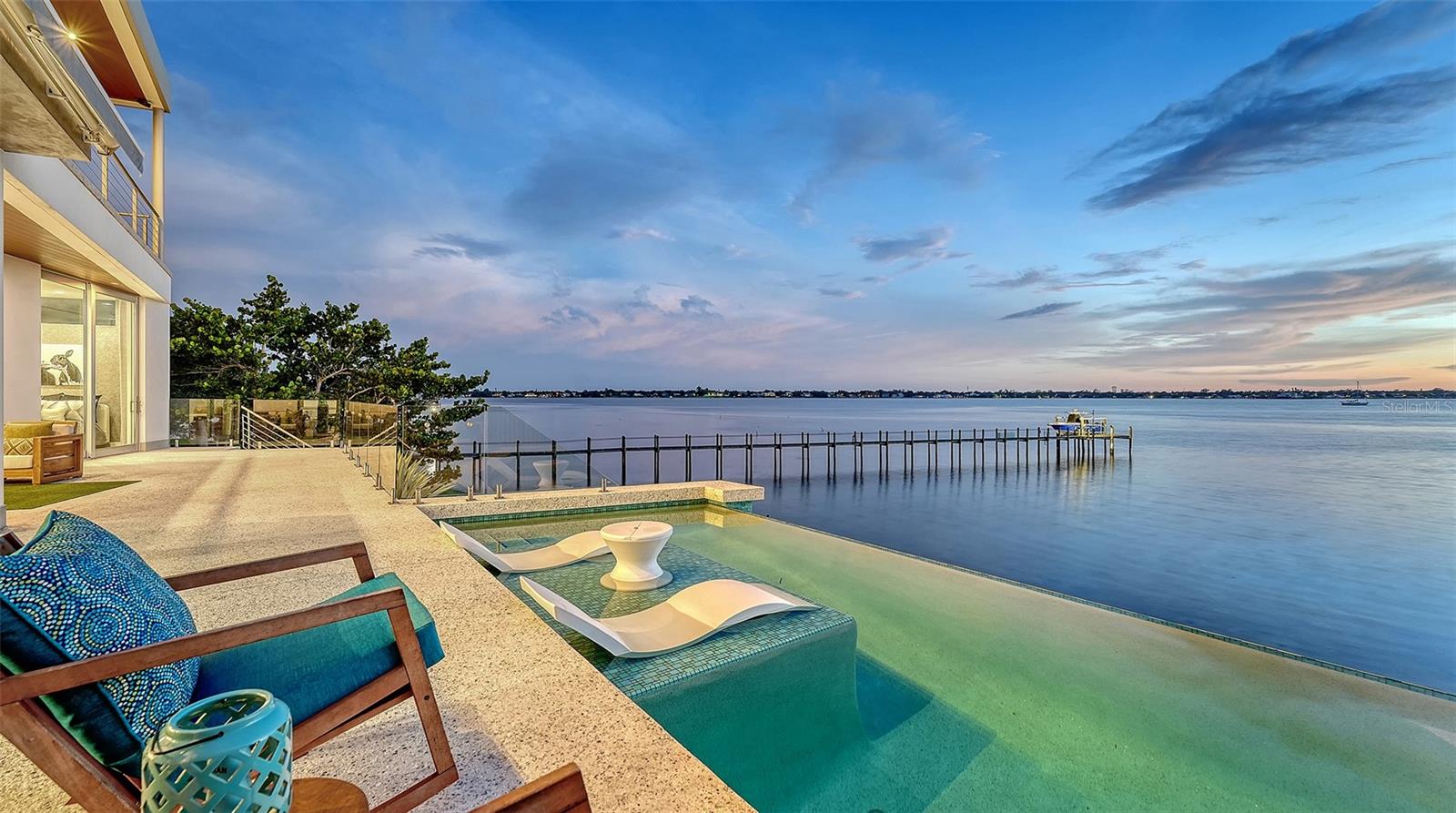 A4697289 Property Photo