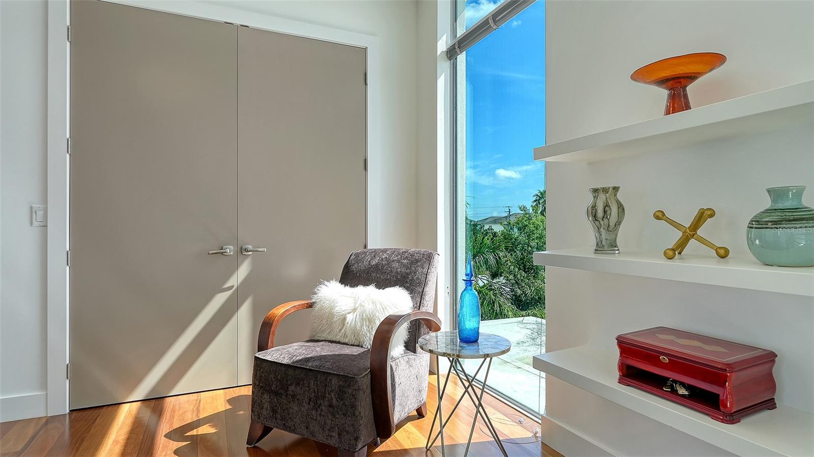 A4697289 Property Photo