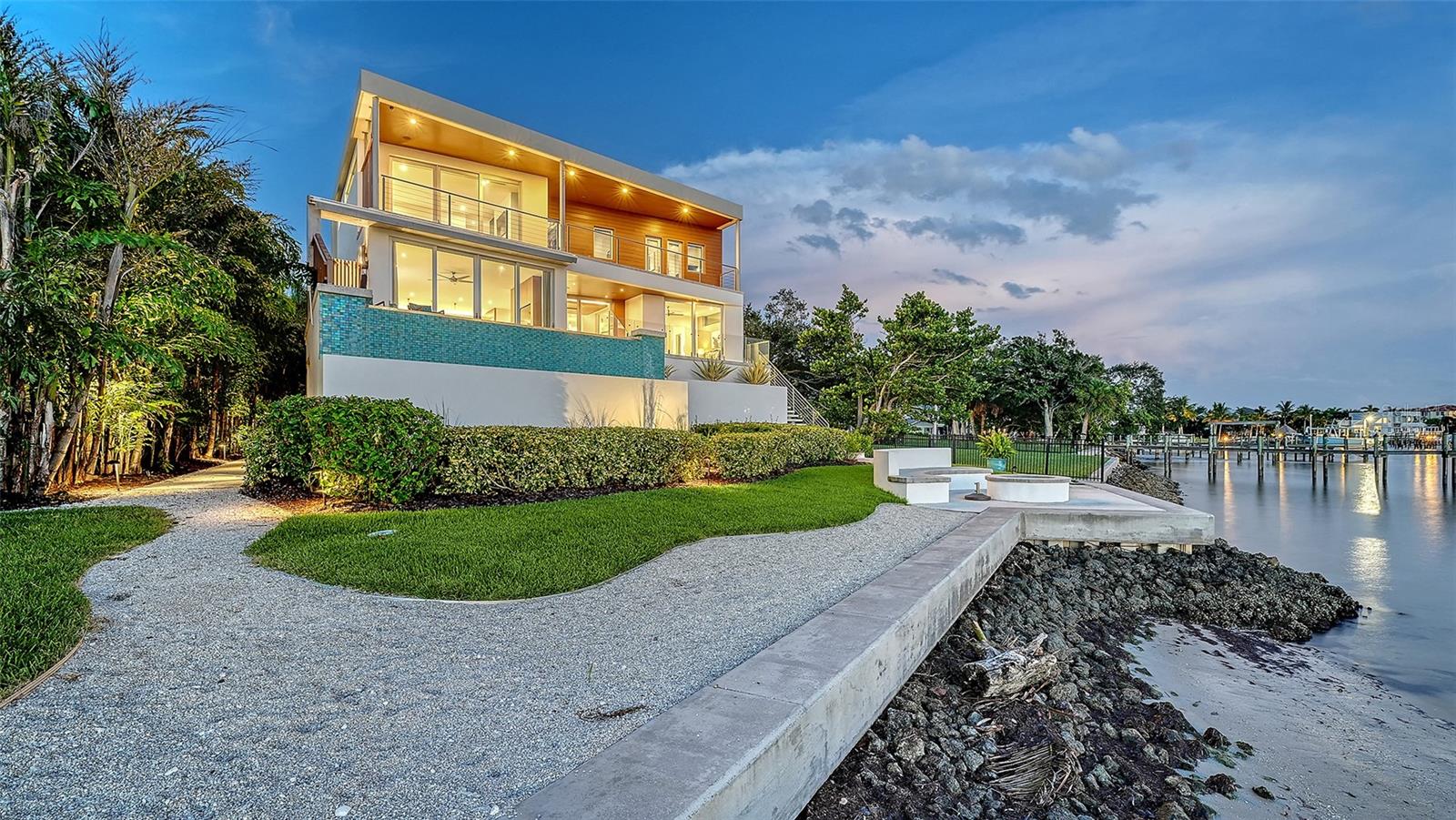 A4697289 Property Photo