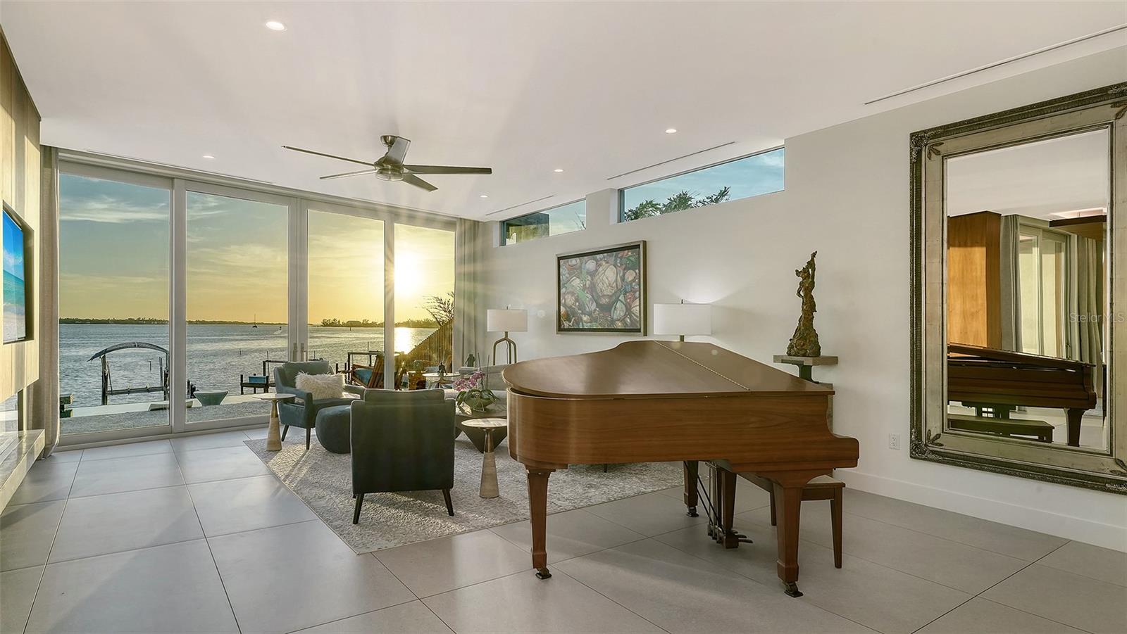 A4697289 Property Photo