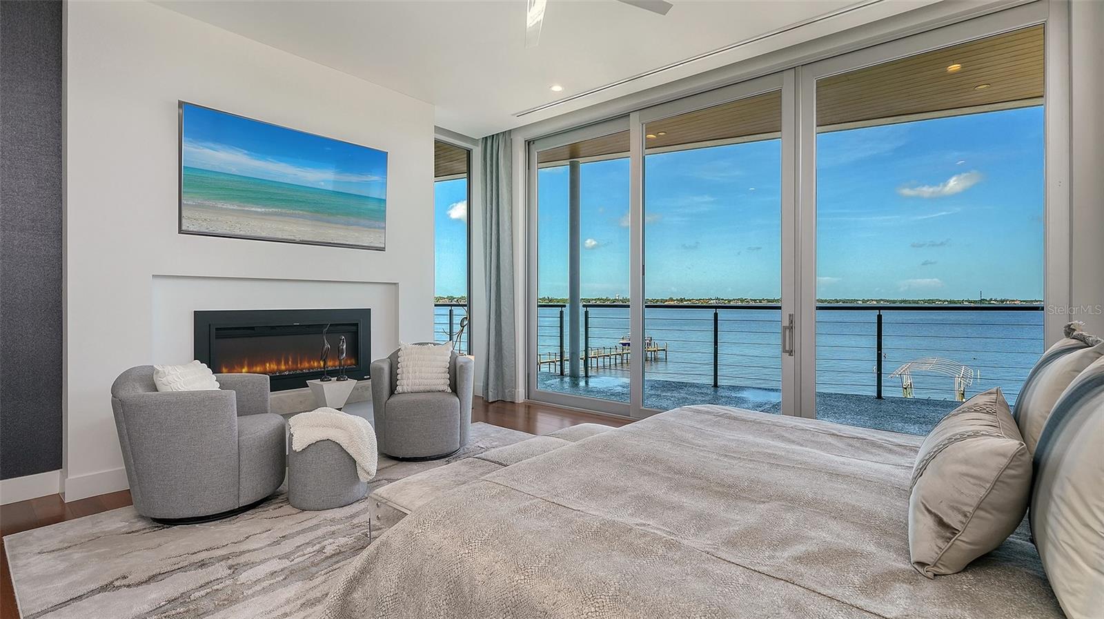 A4697289 Property Photo